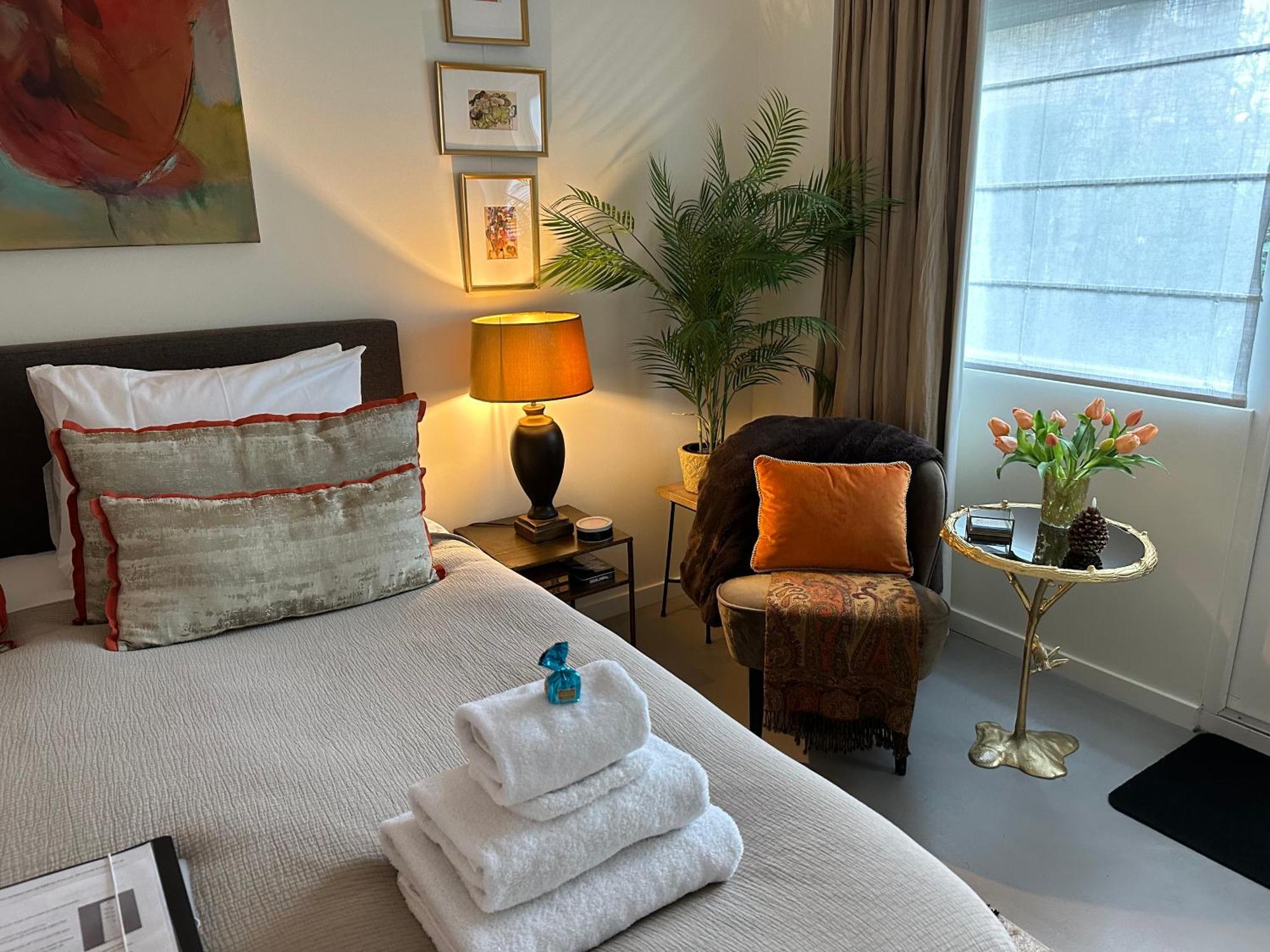 B&B Ereprijs Haag Eksteriør bilde